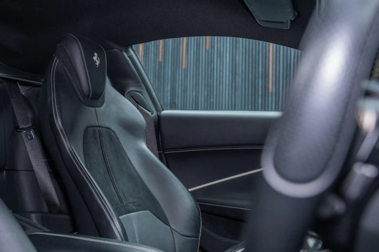 Vehicle Image 33