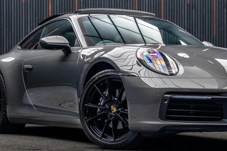 Vehicle Image 7