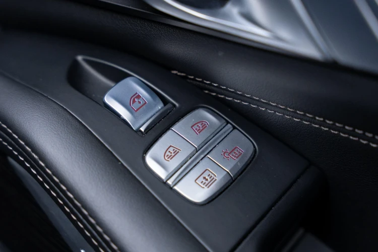 Vehicle Image 37