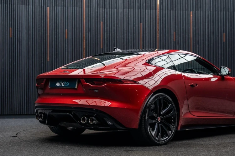 Vehicle Image 21