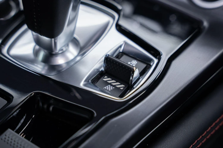 Vehicle Image 30