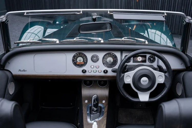 Vehicle Image 36