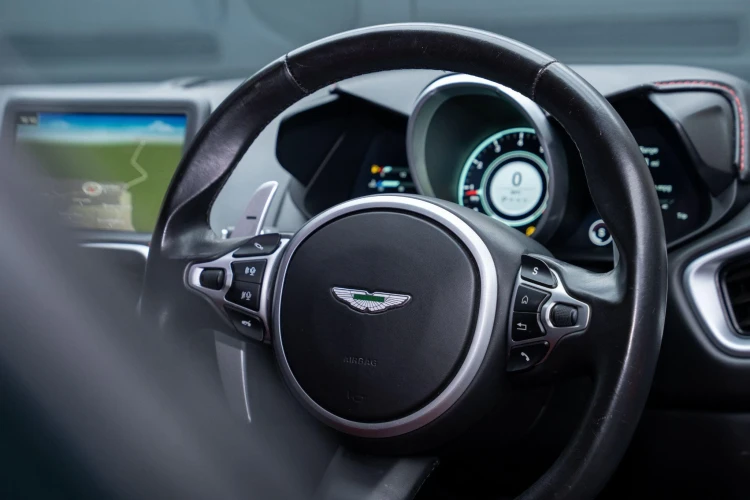 Vehicle Image 36
