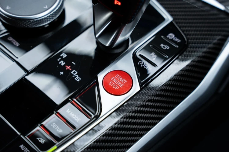 Vehicle Image 30