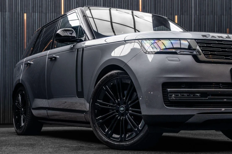 Vehicle Image 7