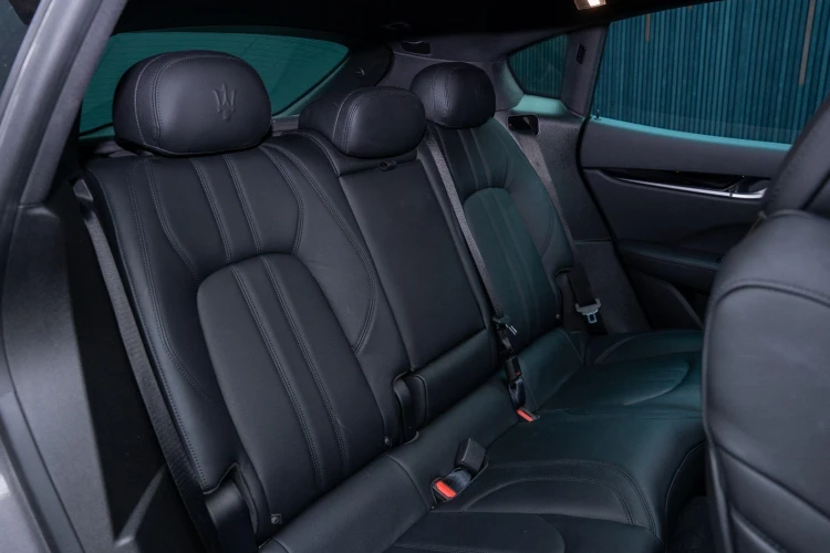 Vehicle Image 14