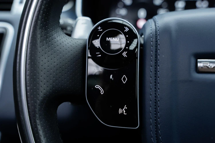 Vehicle Image 22
