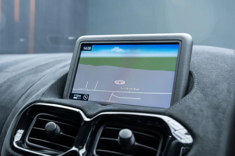 Vehicle Image 11