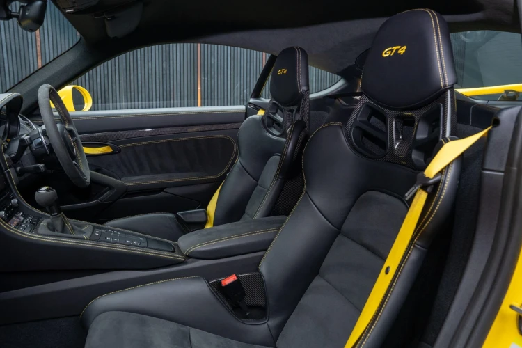 Vehicle Image 38