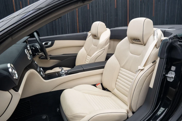 Vehicle Image 39
