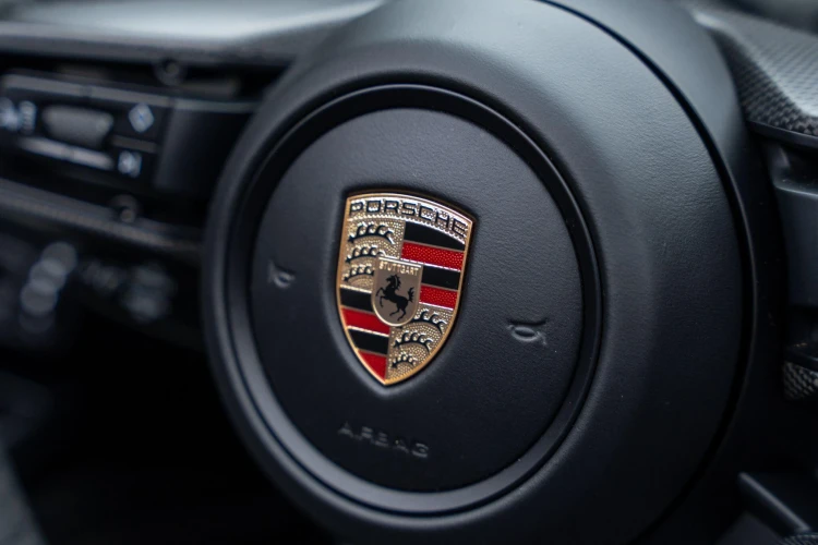 Vehicle Image 30