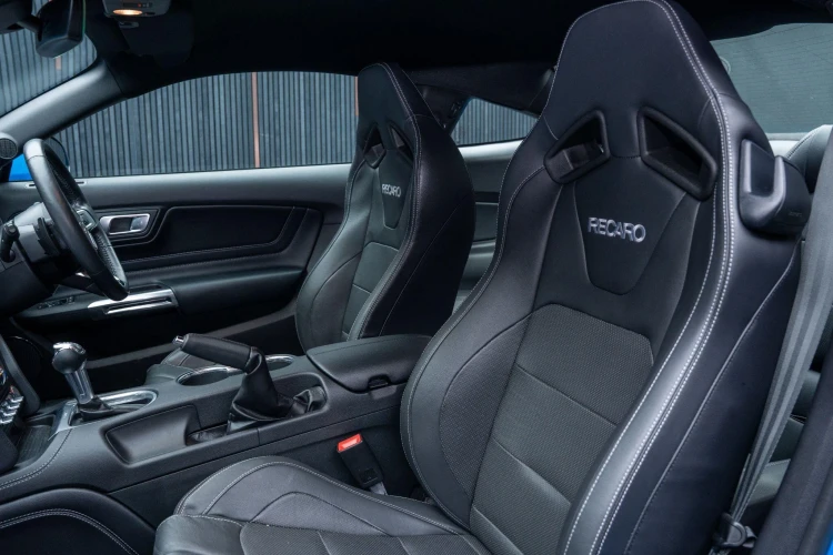 Vehicle Image 35