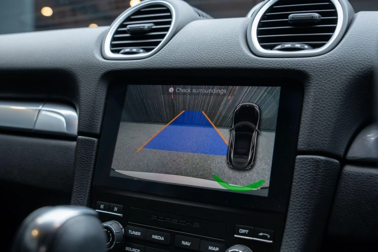 Vehicle Image 10
