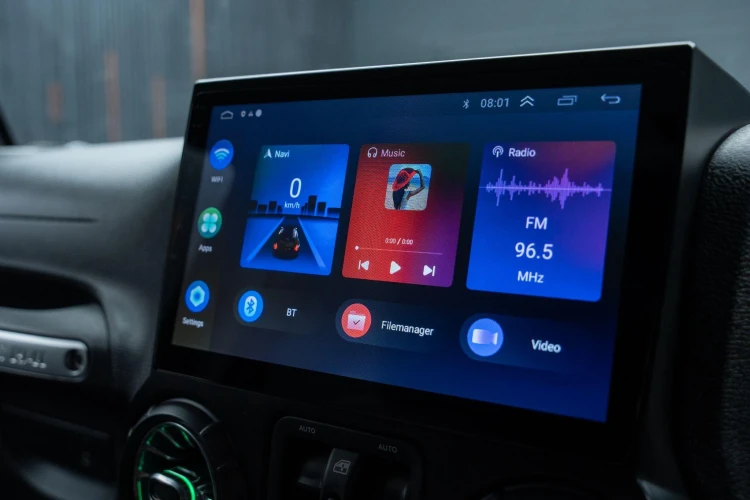 Vehicle Image 10