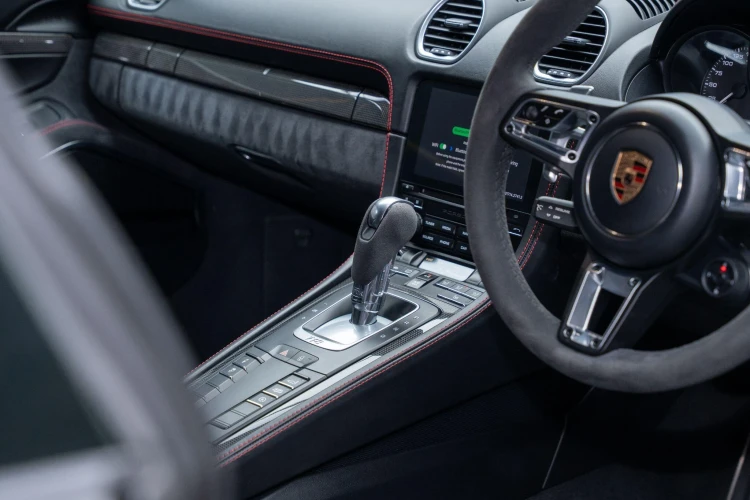 Vehicle Image 36