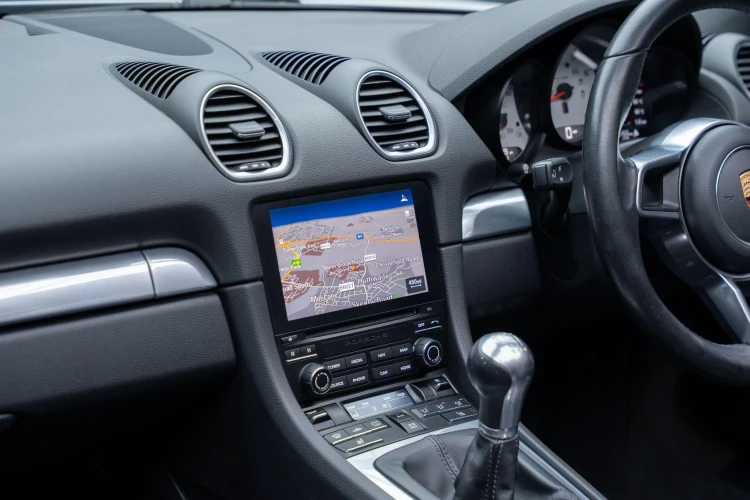 Vehicle Image 35