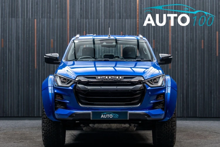 Vehicle Image 11