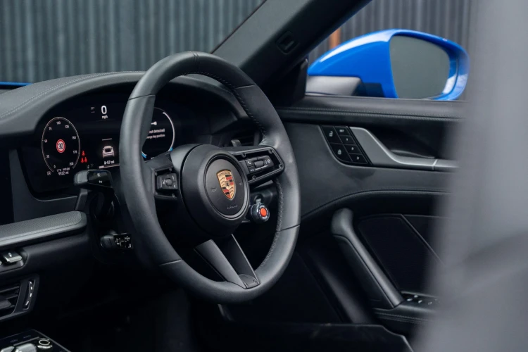 Vehicle Image 42