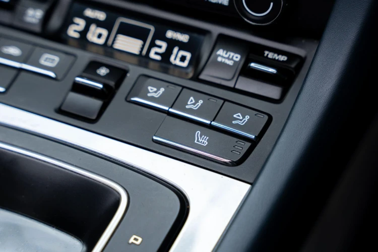 Vehicle Image 20