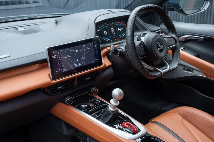 Vehicle Image 35