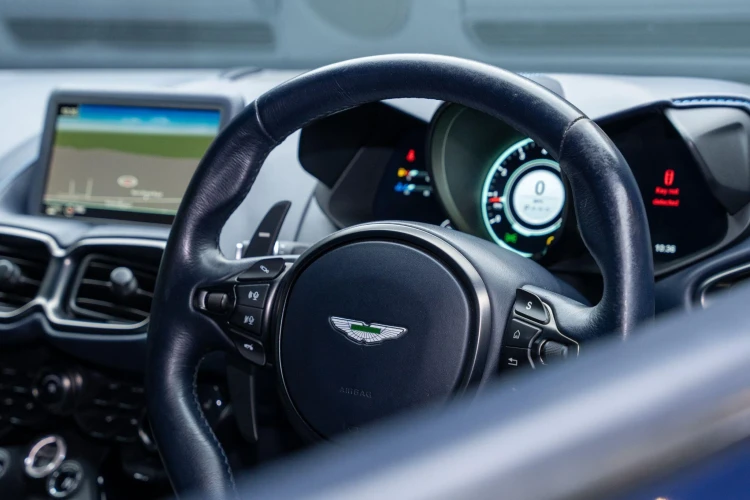 Vehicle Image 37