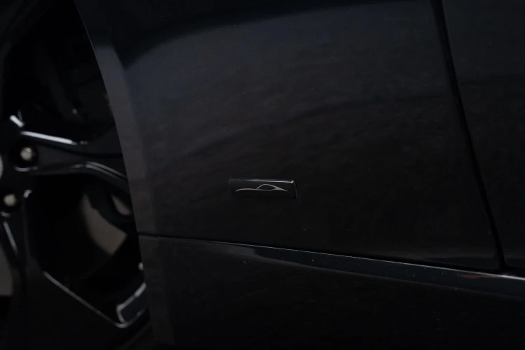 Vehicle Image 33