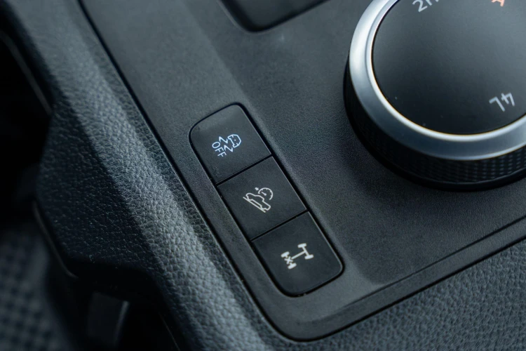 Vehicle Image 24