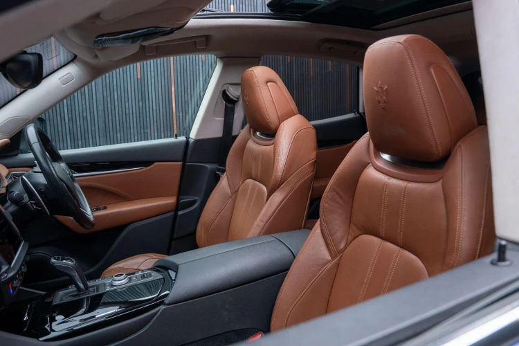 Vehicle Image 40