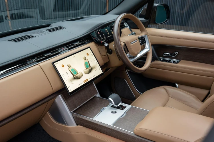 Vehicle Image 39