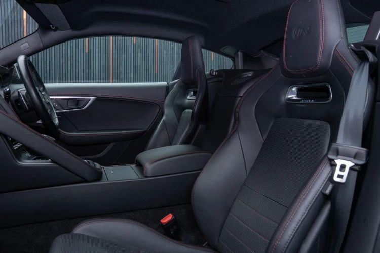 Vehicle Image 45
