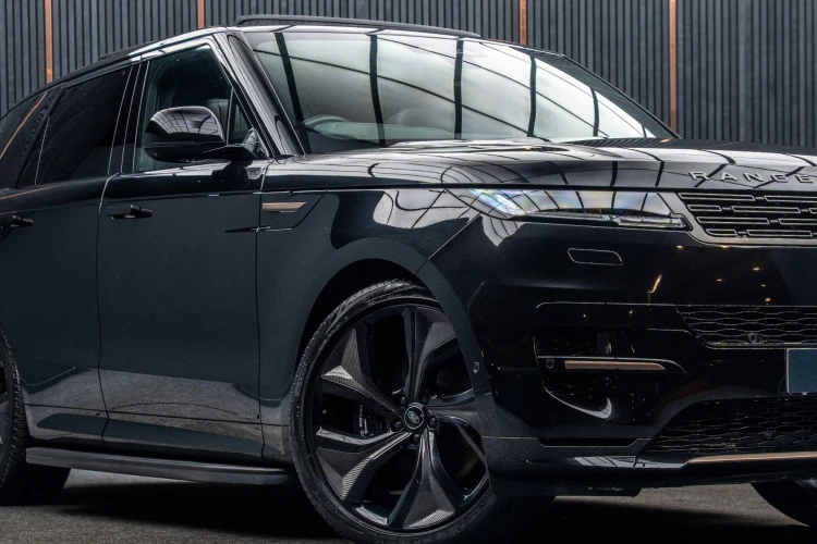 Vehicle Image 7