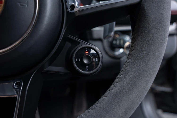 Vehicle Image 22