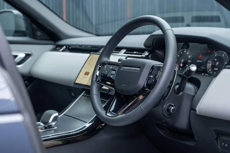Vehicle Image 20