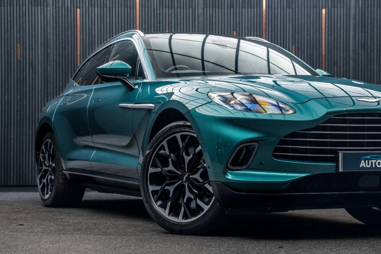 Vehicle Image 7