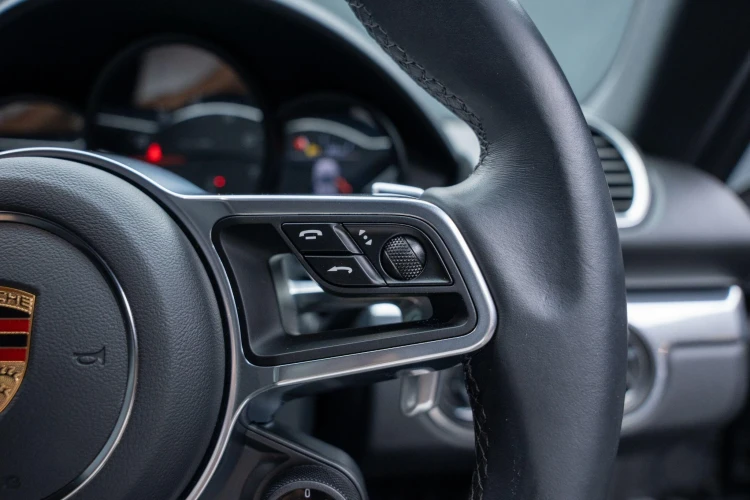 Vehicle Image 20