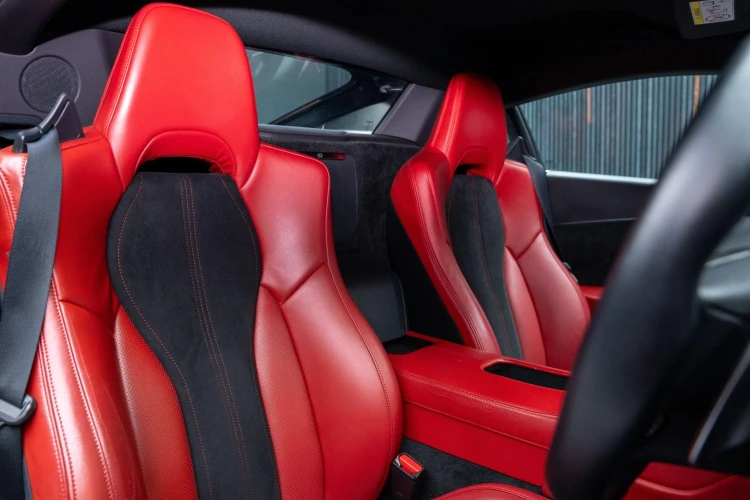Vehicle Image 13