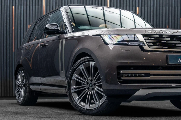 Vehicle Image 7
