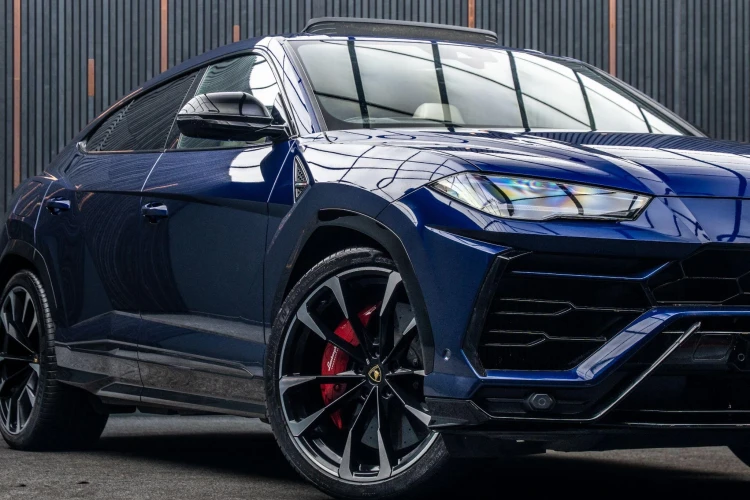 Vehicle Image 7