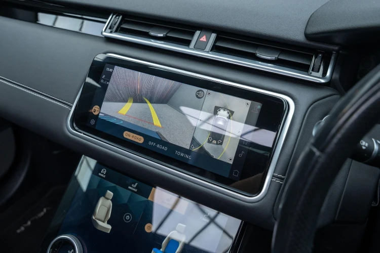 Vehicle Image 8