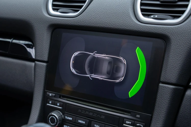 Vehicle Image 10