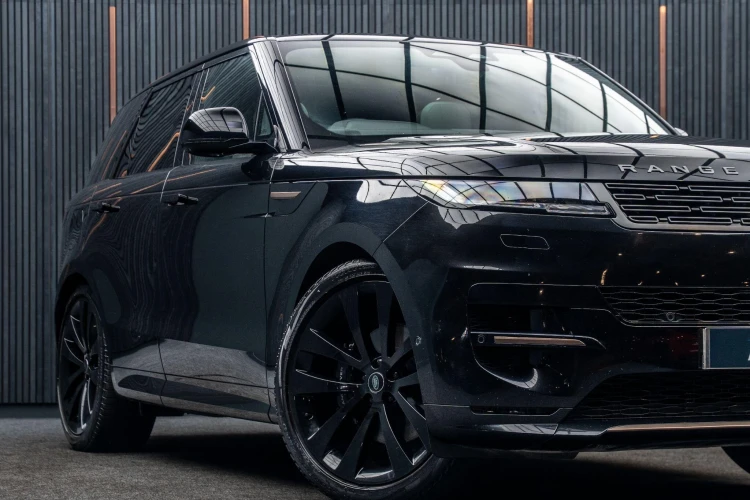 Vehicle Image 7