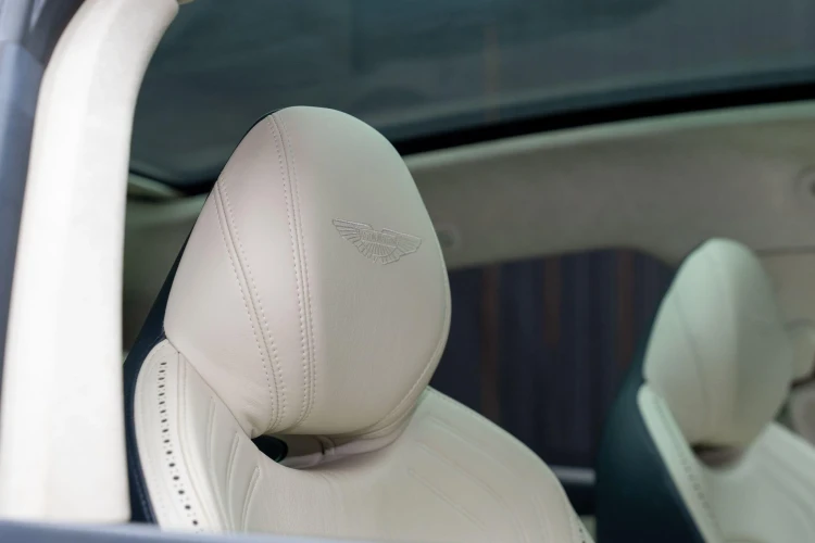 Vehicle Image 31
