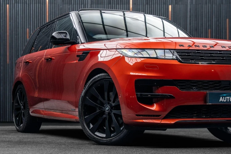 Vehicle Image 7