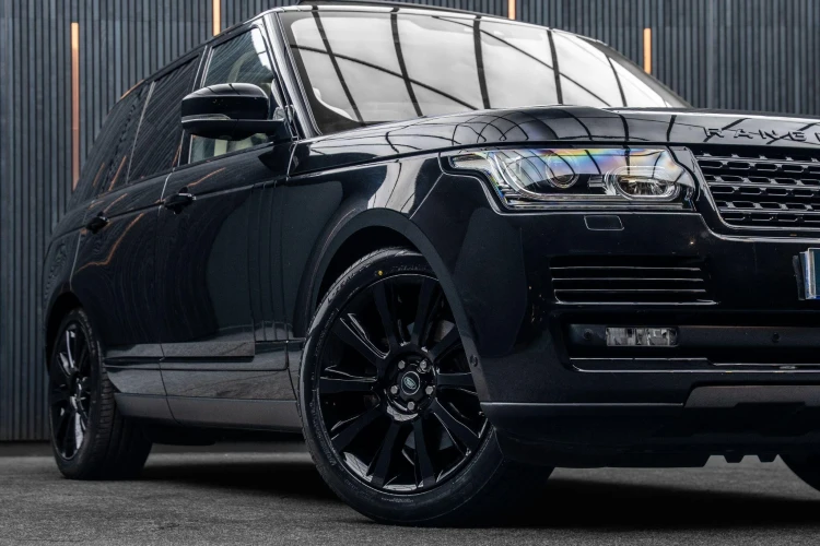 Vehicle Image 7
