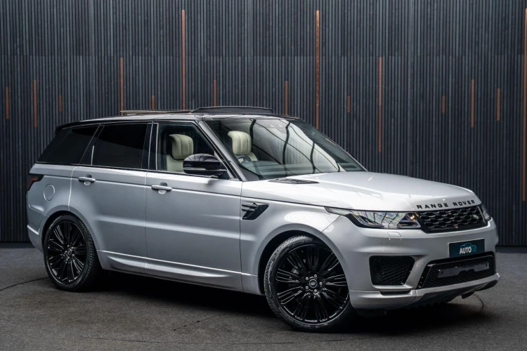 Vehicle Image 5