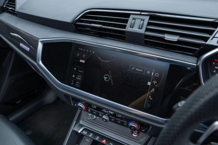 Vehicle Image 30