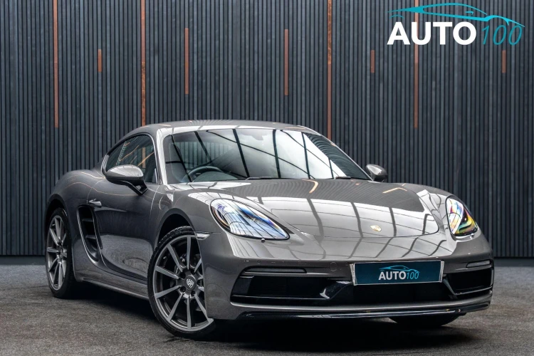 Porsche 718 Cayman Listing Image