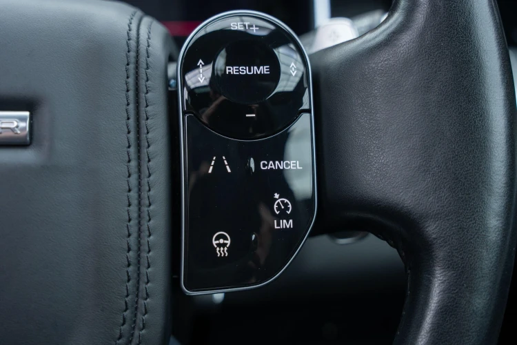 Vehicle Image 33