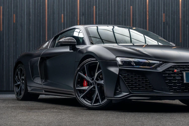 Vehicle Image 7