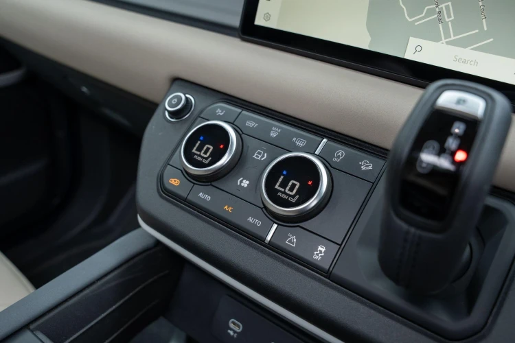 Vehicle Image 20